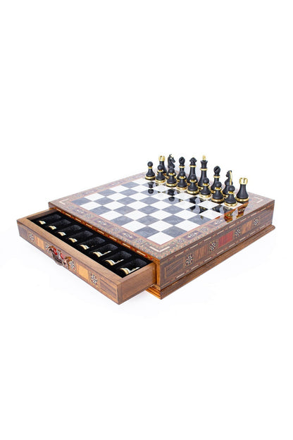 GGS GrandGiftStore طقم شطرنج فاخر أسود وأبيض مع أدراج وقطع كلاسيكية