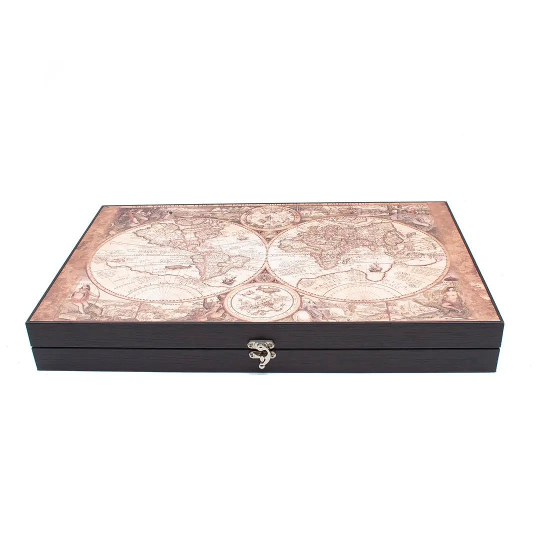 Grand Gift Store TDATLS50 طاولة زهر جلدية بتصميم خريطة العالم